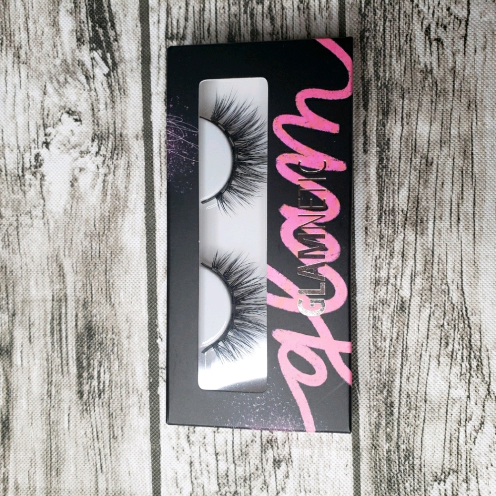 💥SOLD💥Glamnetic babygirl lashes